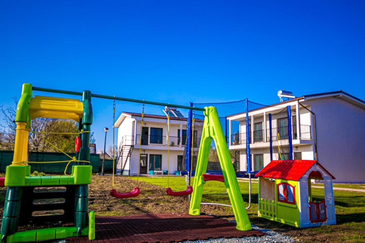 Complex Turistic N&S Hotel Două Mai Buitenkant foto