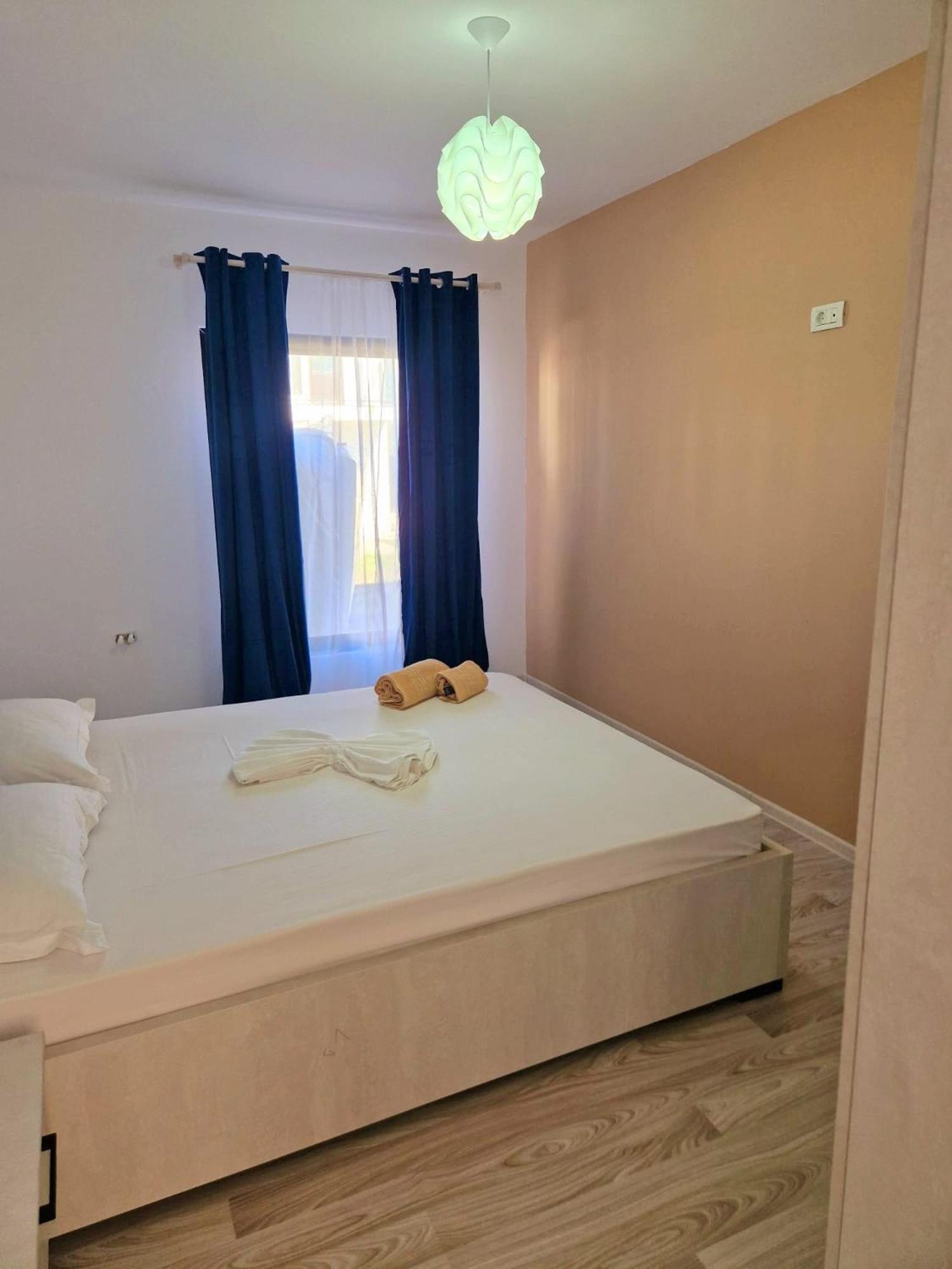 Complex Turistic N&S Hotel Două Mai Buitenkant foto